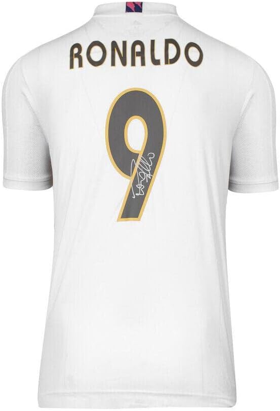 רונאלדו חתמה על חולצת ריאל מדריד - 2020-21, מספר 9 חתימות חתימה - גופיות כדורגל עם חתימה